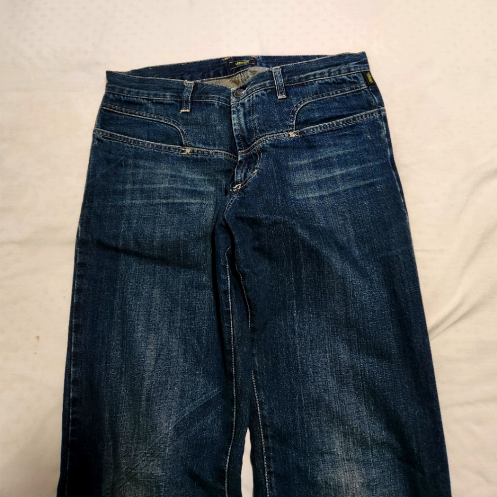 Size 32 Versace couture jeans, distressed Indigo
